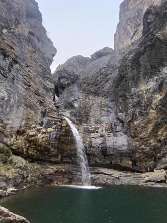 Villa R'Arco - Tucasaenlospirineos Escarrilla Bagian luar foto